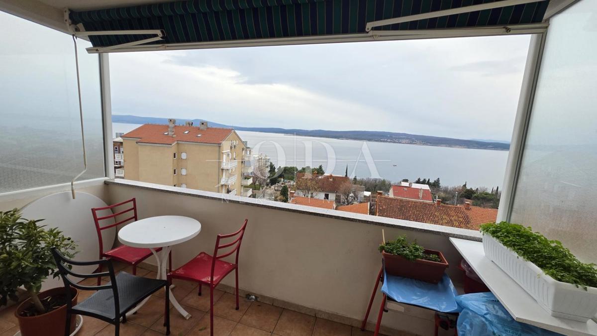 Stan Na prodaju - PRIMORSKO-GORANSKA CRIKVENICA