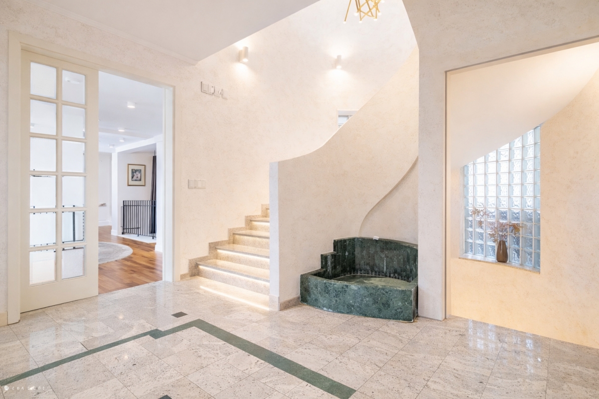 Casa In vendita - GRAD ZAGREB ZAGREB