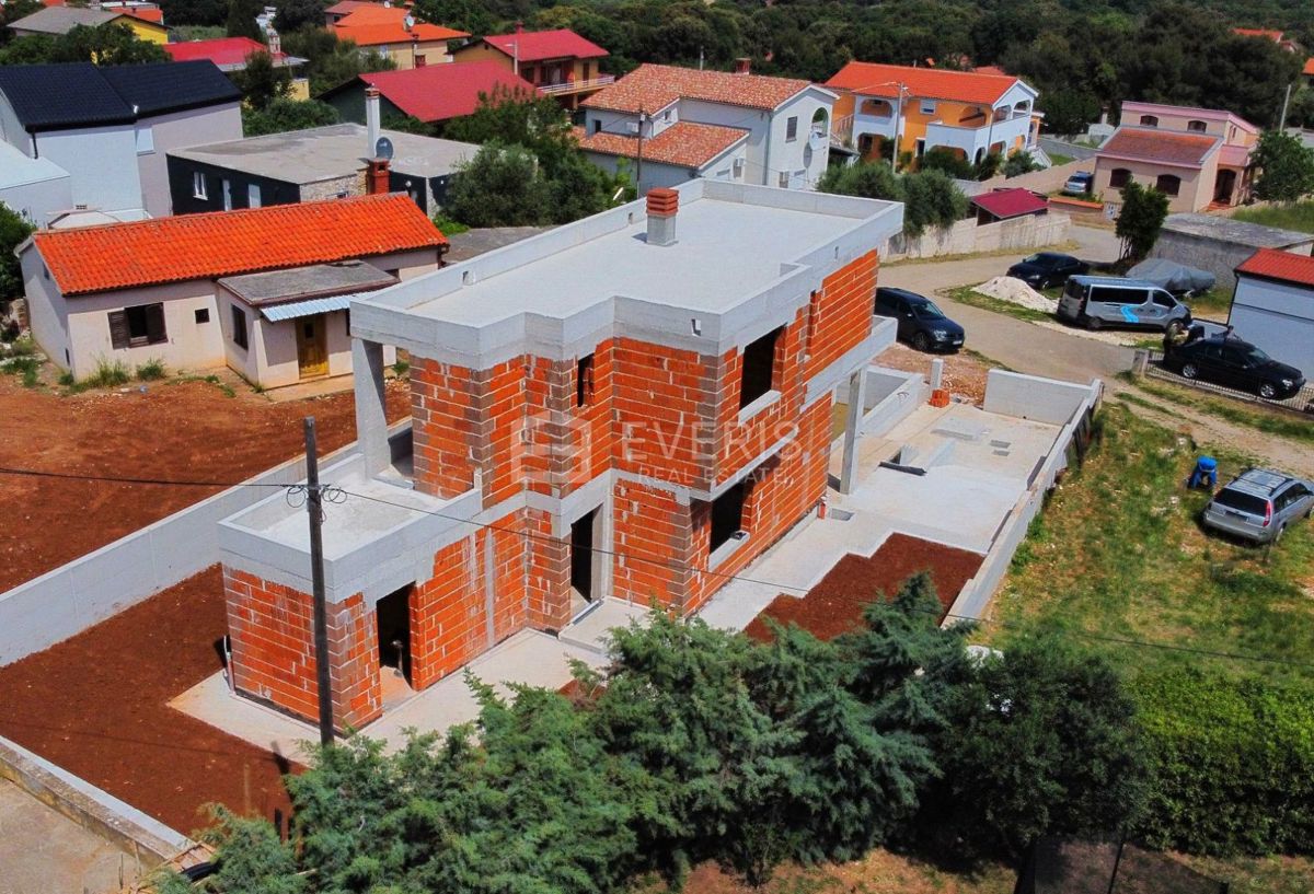 Maison À vendre - Istarska Ližnjan - foto 4/17