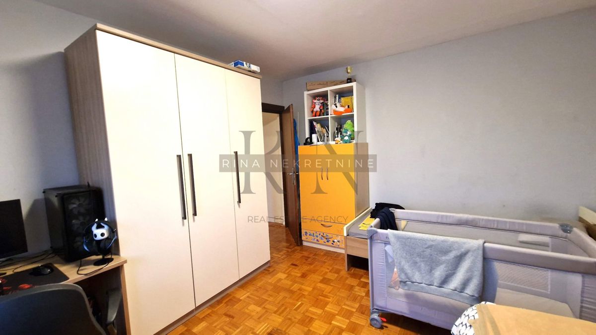 Mieszkanie Na sprzedaż - GRAD ZAGREB ZAGREB