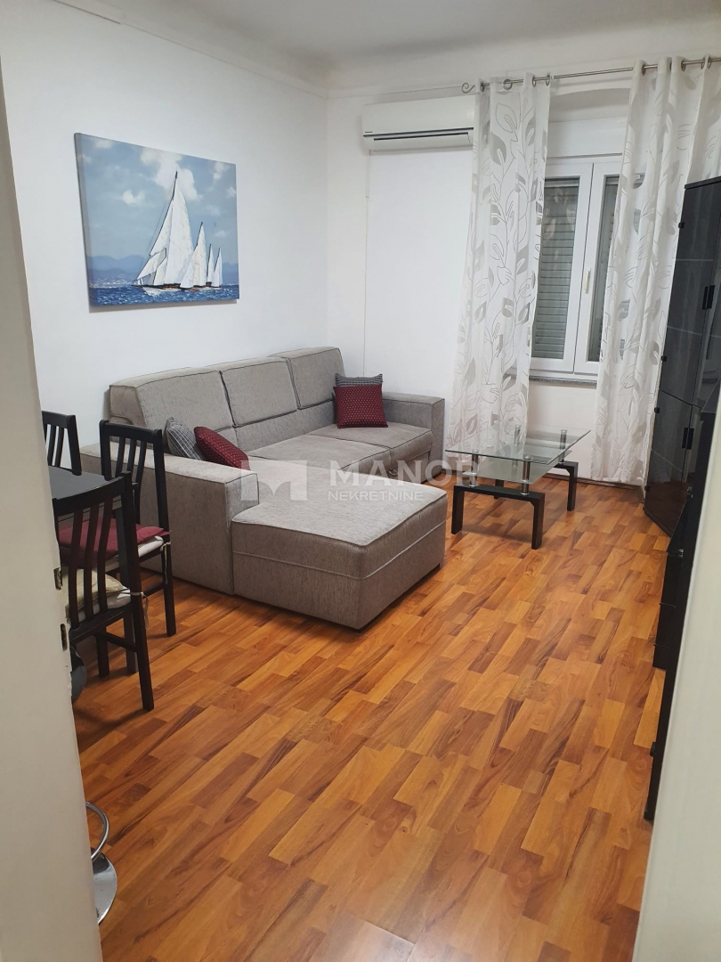 Mieszkanie Do wynajęcia - Primorsko-goranska Rijeka - foto 3/7