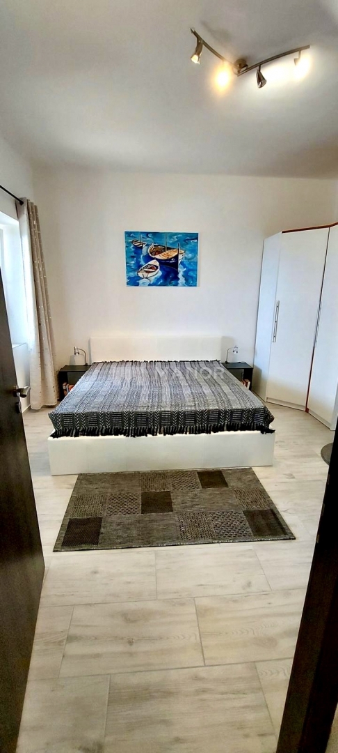 Apartma Za najem - PRIMORSKO-GORANSKA KOSTRENA