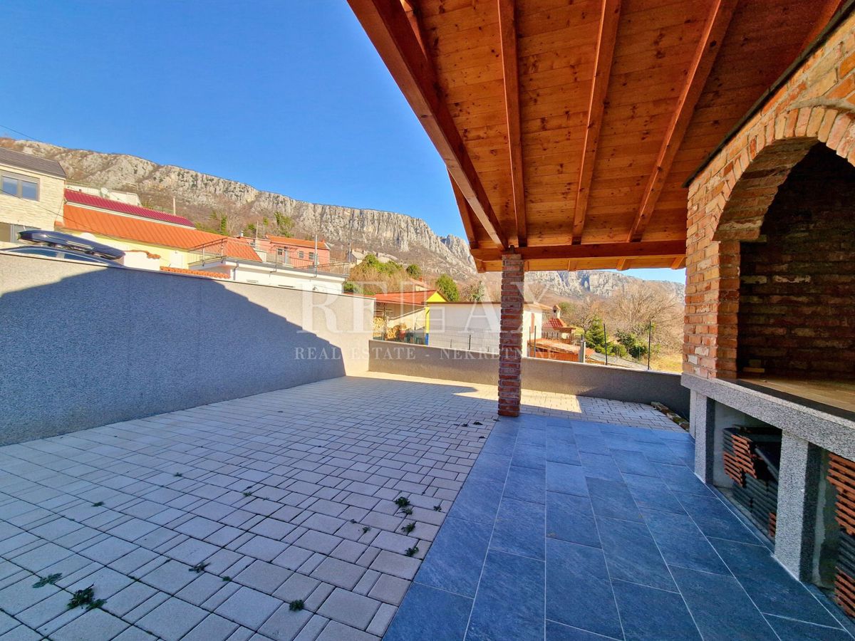 Haus Zu verkaufen - PRIMORSKO-GORANSKA VINODOLSKA OPĆINA