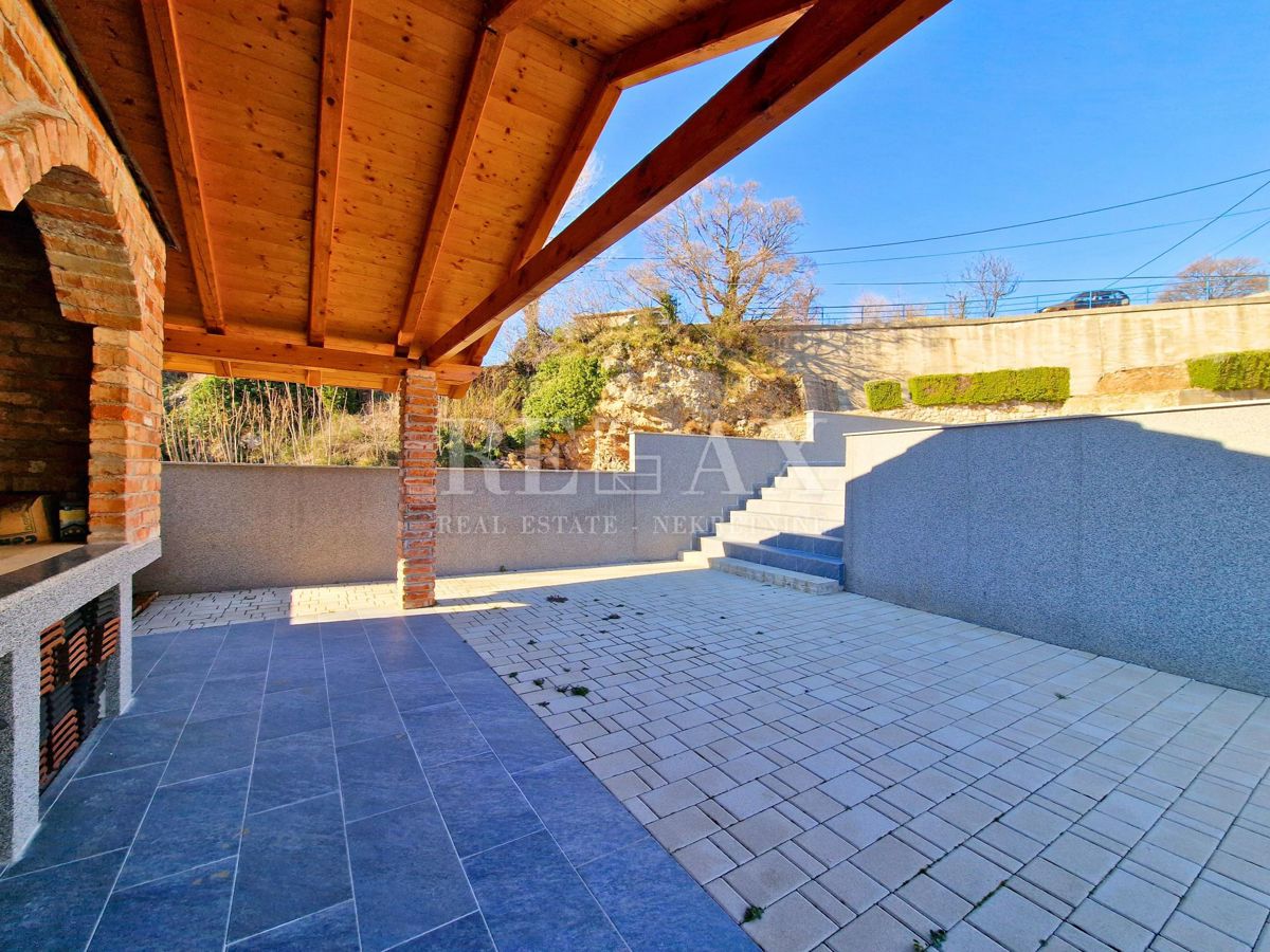 Haus Zu verkaufen - PRIMORSKO-GORANSKA VINODOLSKA OPĆINA