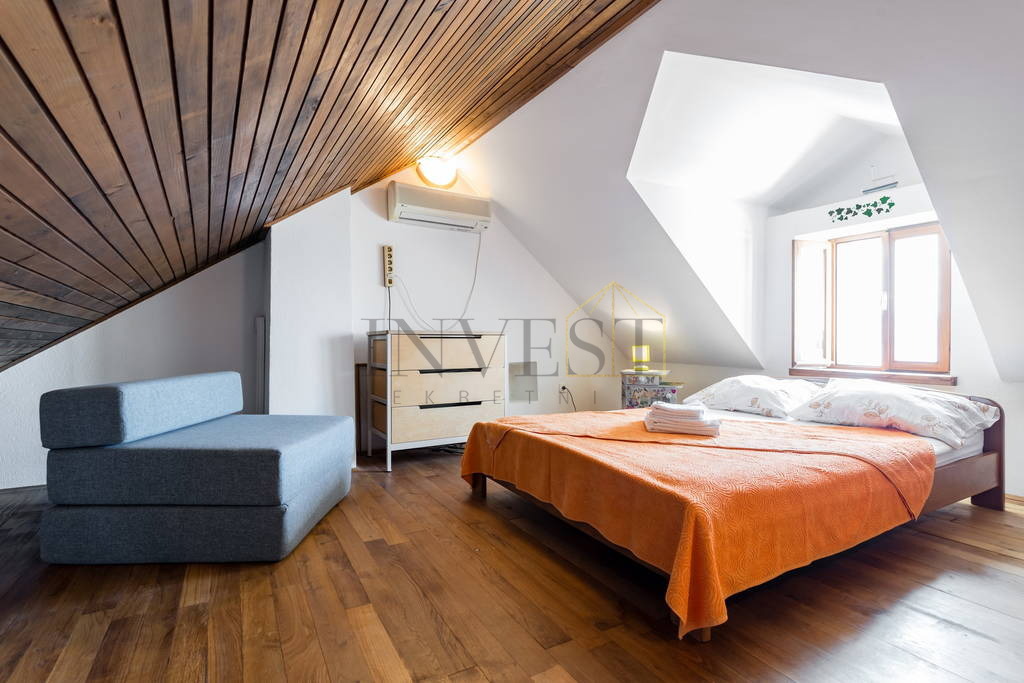 House For sale - SPLITSKO-DALMATINSKA BRAČ