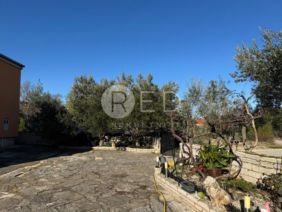 House For sale - ZADARSKA BENKOVAC
