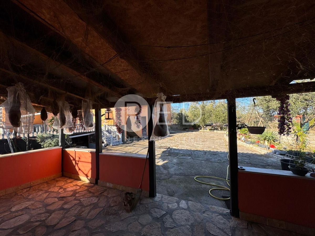 House For sale - ZADARSKA BENKOVAC