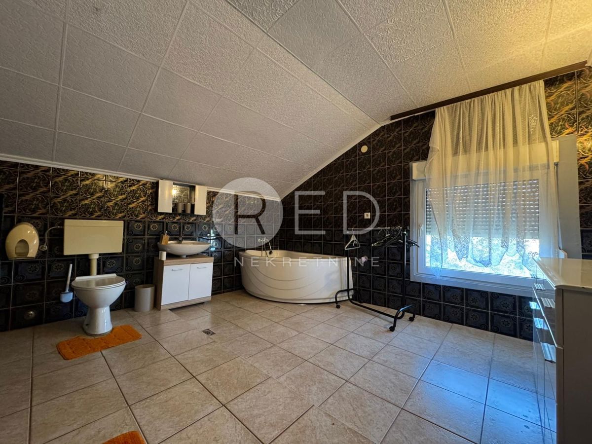 House For sale - ZADARSKA BENKOVAC