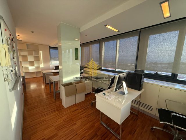 Commerciale da affittare 39 m² – Split