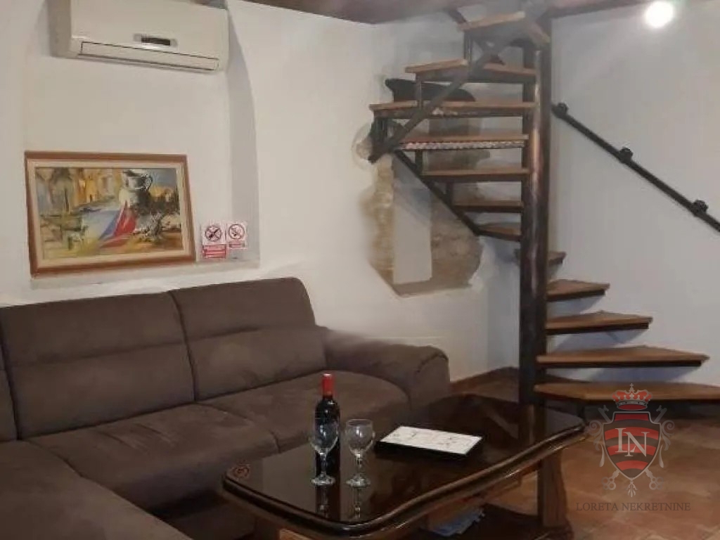 Dom Na predaj - ISTARSKA BUJE