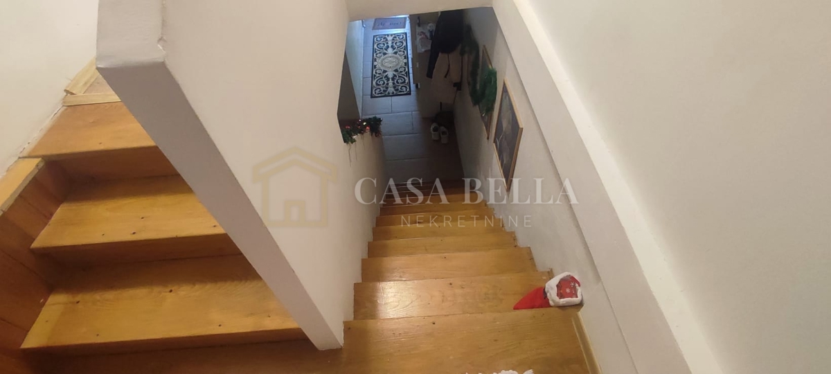 House For sale - PRIMORSKO-GORANSKA NOVI VINODOLSKI