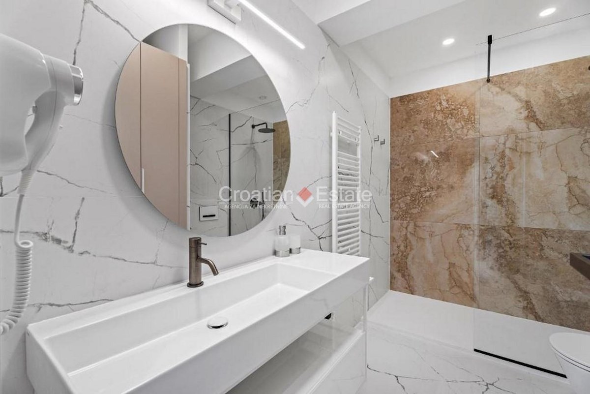 Apartma Za najem - SPLITSKO-DALMATINSKA SPLIT