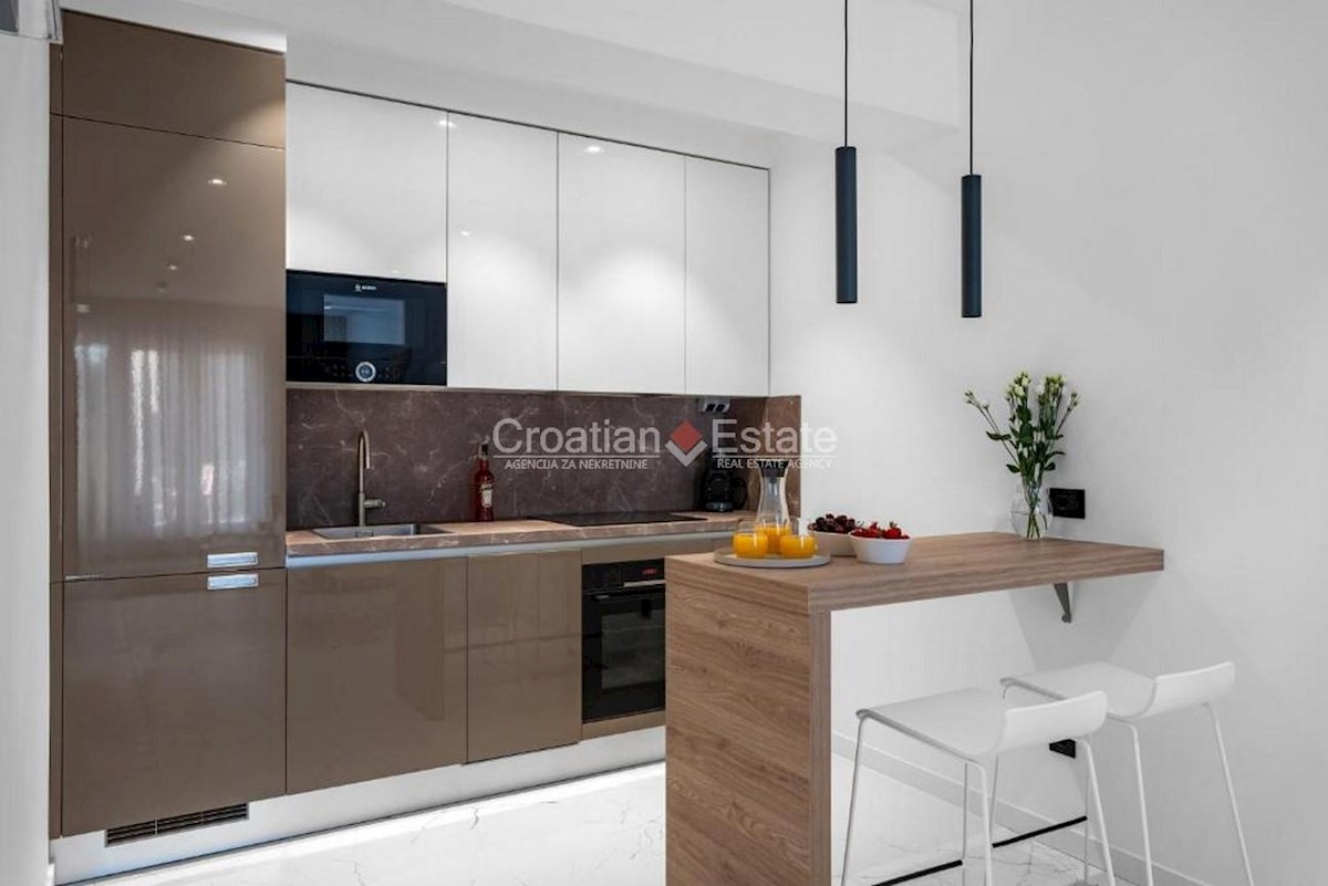 Apartma Za najem - SPLITSKO-DALMATINSKA SPLIT