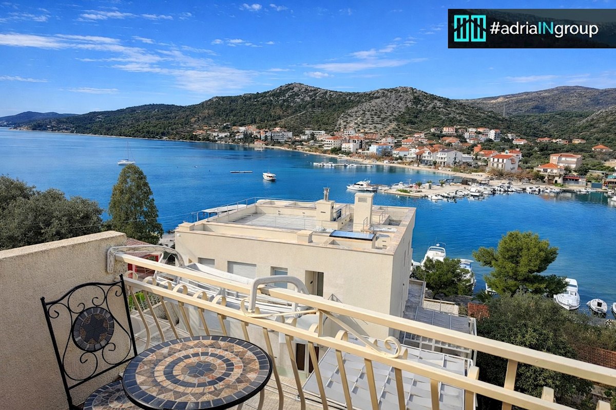 House For sale - SPLITSKO-DALMATINSKA TROGIR