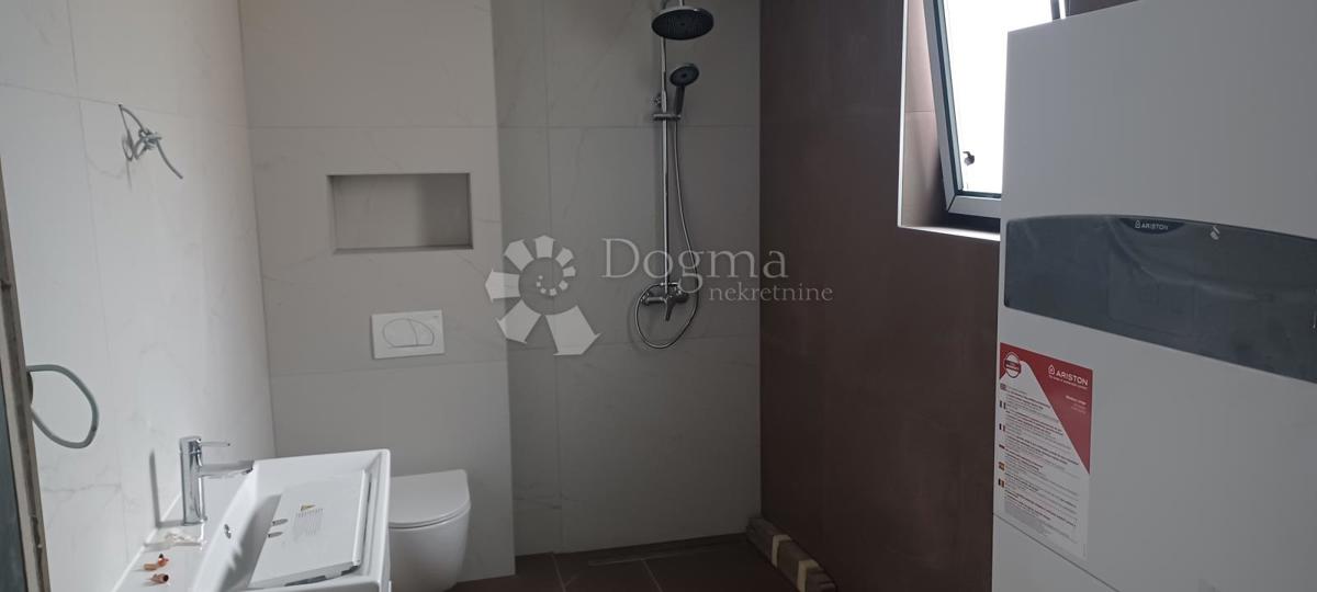 Stan Na prodaju - OSJEČKO-BARANJSKA OSIJEK