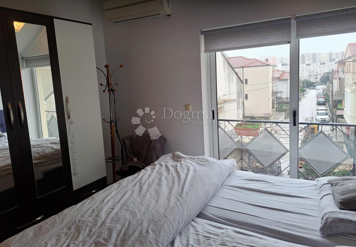 Flat For sale - SPLITSKO-DALMATINSKA SPLIT