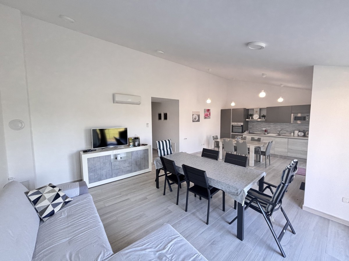 House For sale - ISTARSKA NOVIGRAD