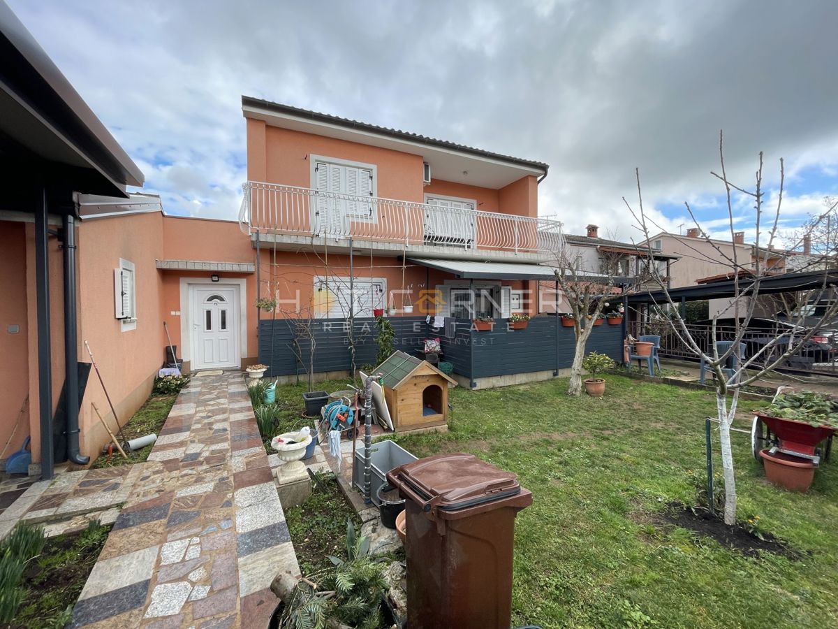 Haus Zu verkaufen - Istarska Fažana - foto 1/23