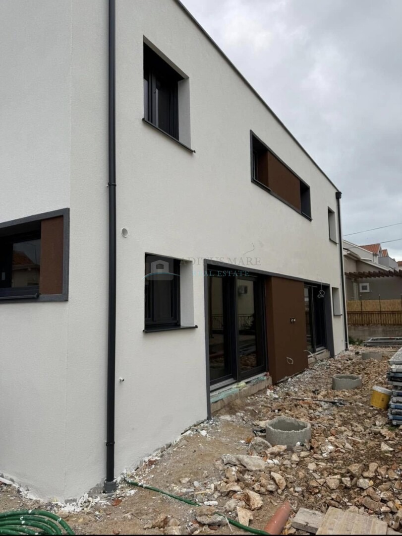 Appartamento In vendita - šibensko-kninska Vodice - foto 1/6