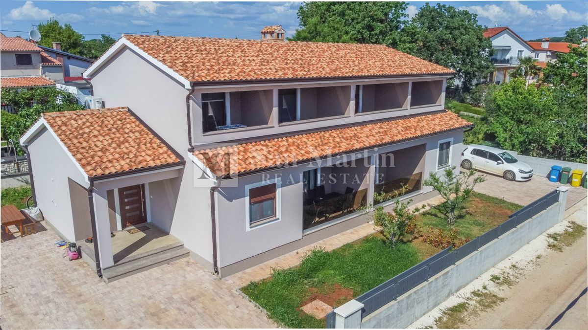Kuća Na prodaju - ISTARSKA POREČ