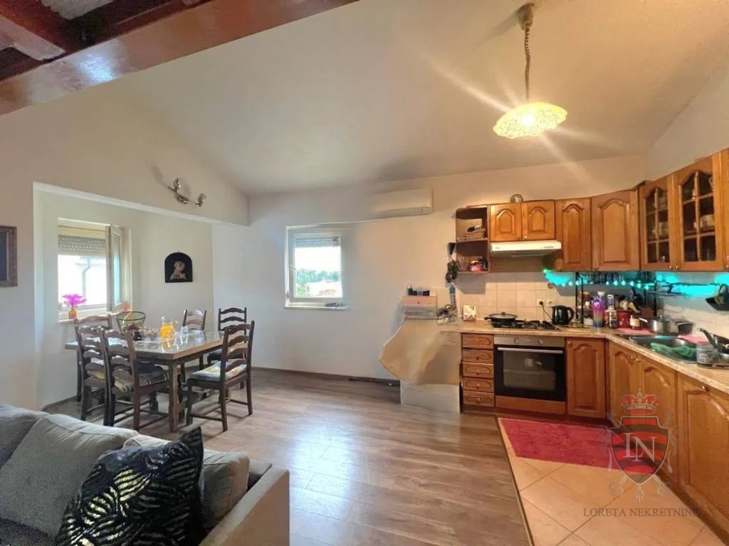 Apartmán Na predaj - ISTARSKA POREČ