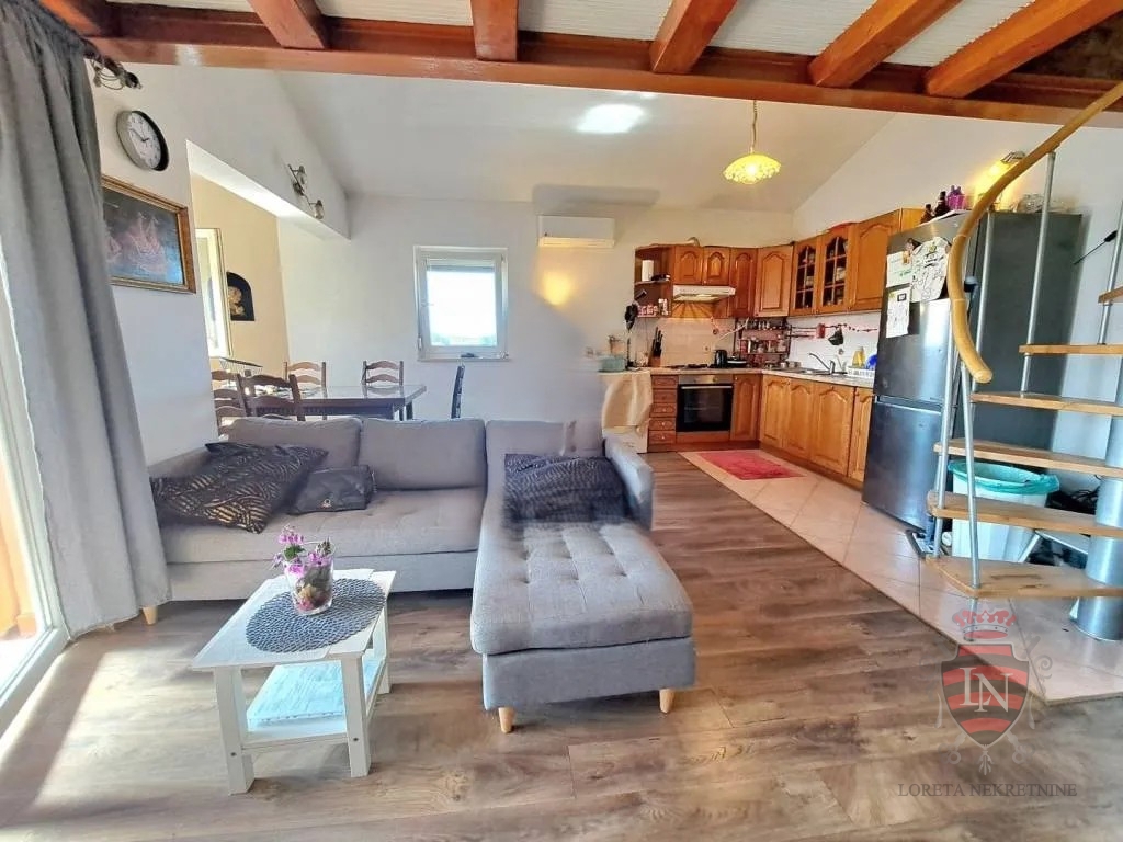 Apartmán Na predaj - ISTARSKA POREČ