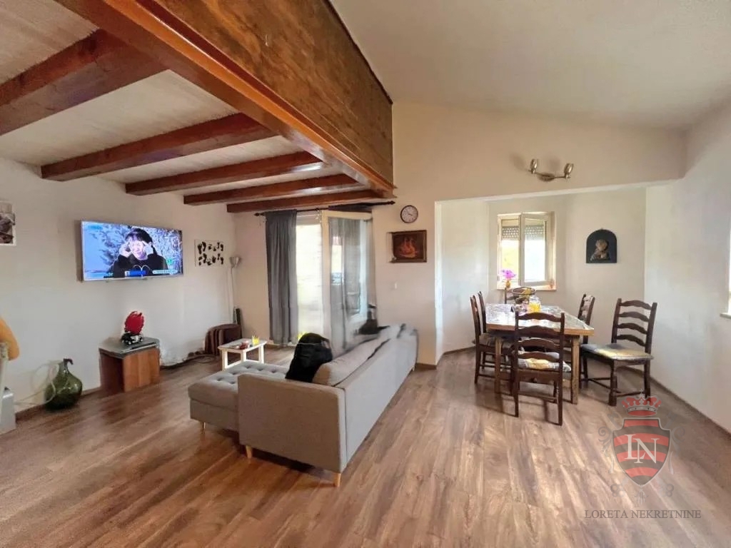 Apartmán Na predaj - ISTARSKA POREČ