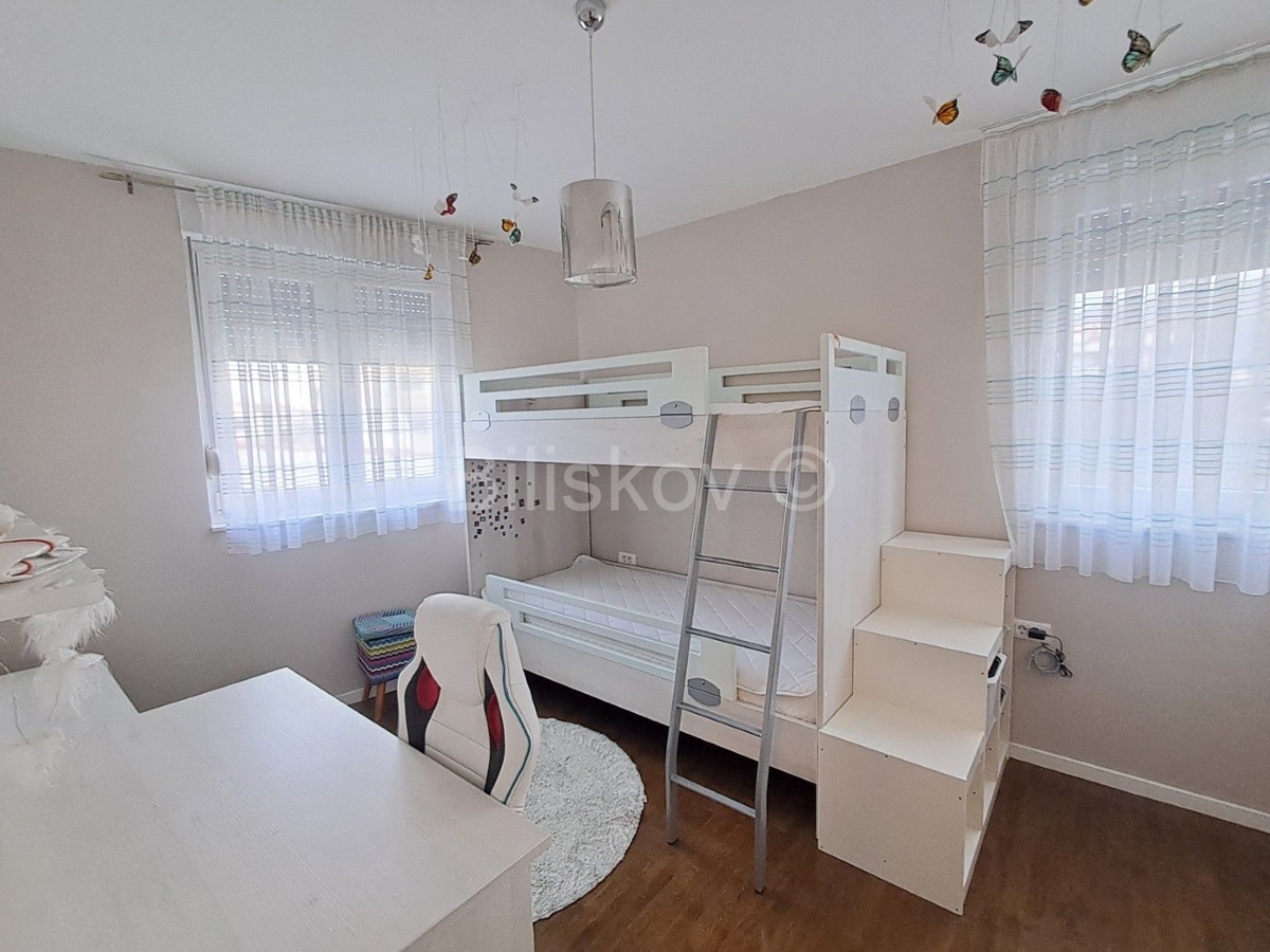 Appartamento Da affittare - SPLITSKO-DALMATINSKA PODSTRANA