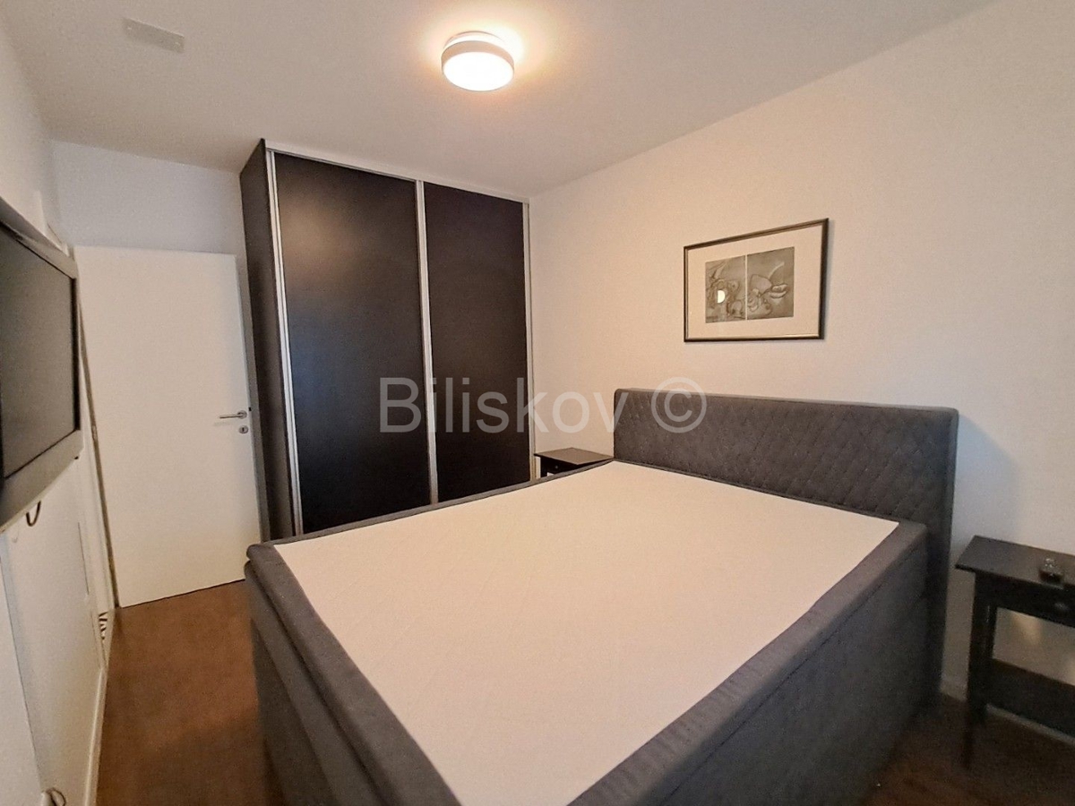 Appartamento Da affittare - SPLITSKO-DALMATINSKA PODSTRANA