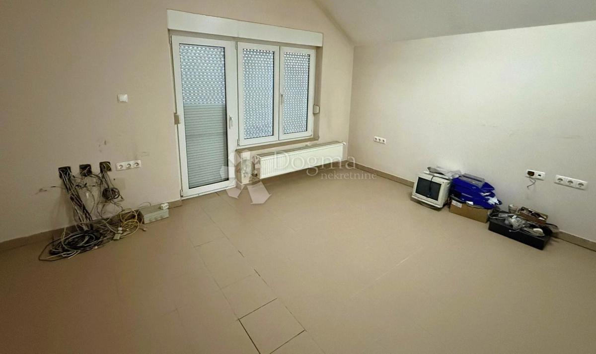 Poslovni prostor Na prodaju - VARAŽDINSKA TRNOVEC BARTOLOVEČKI