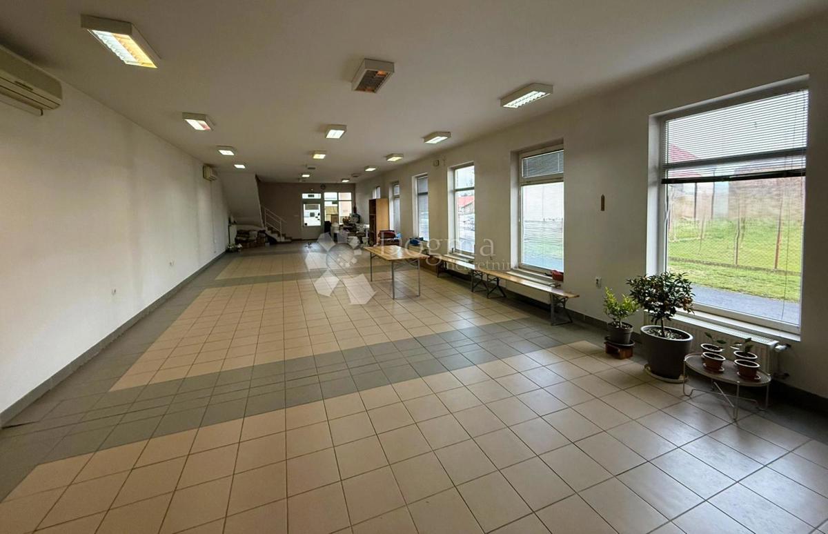 Poslovni prostor Na prodaju - VARAŽDINSKA TRNOVEC BARTOLOVEČKI