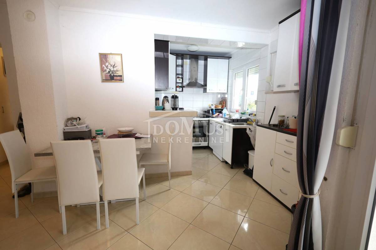 Flat For sale - ŠIBENSKO-KNINSKA VODICE