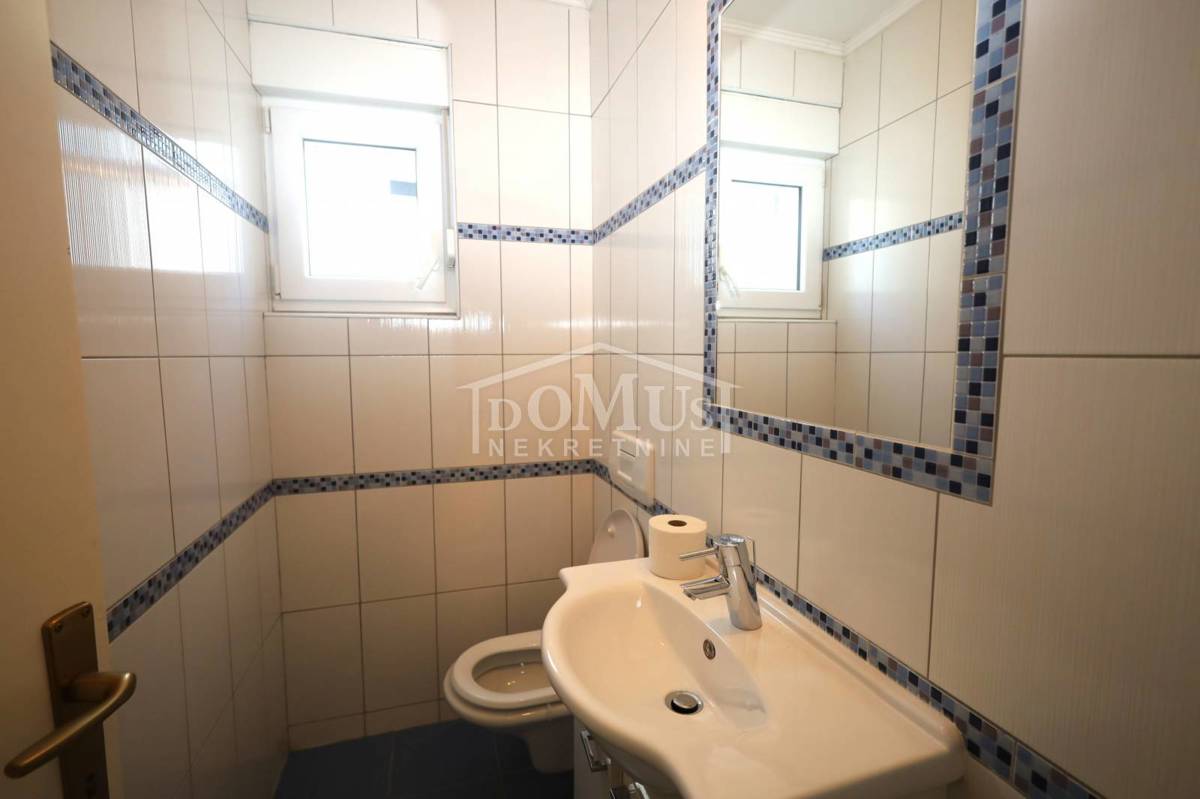 Flat For sale - ŠIBENSKO-KNINSKA VODICE