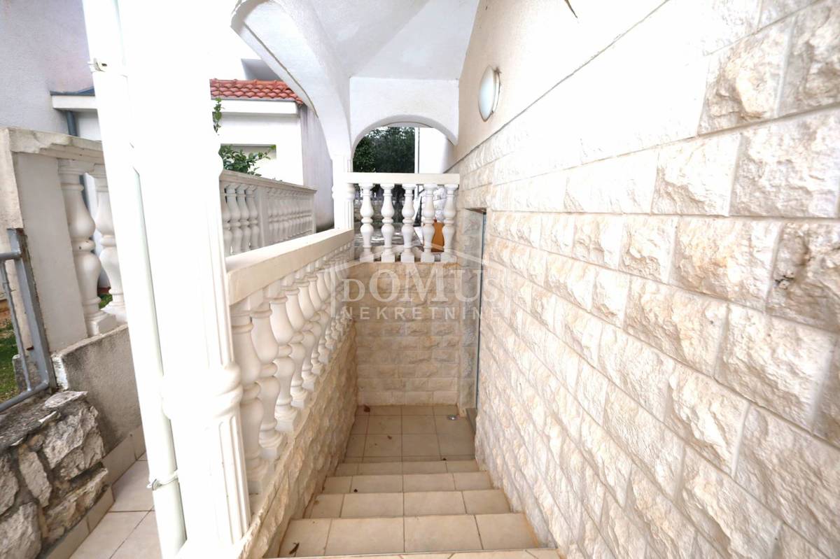 Flat For sale - ŠIBENSKO-KNINSKA VODICE