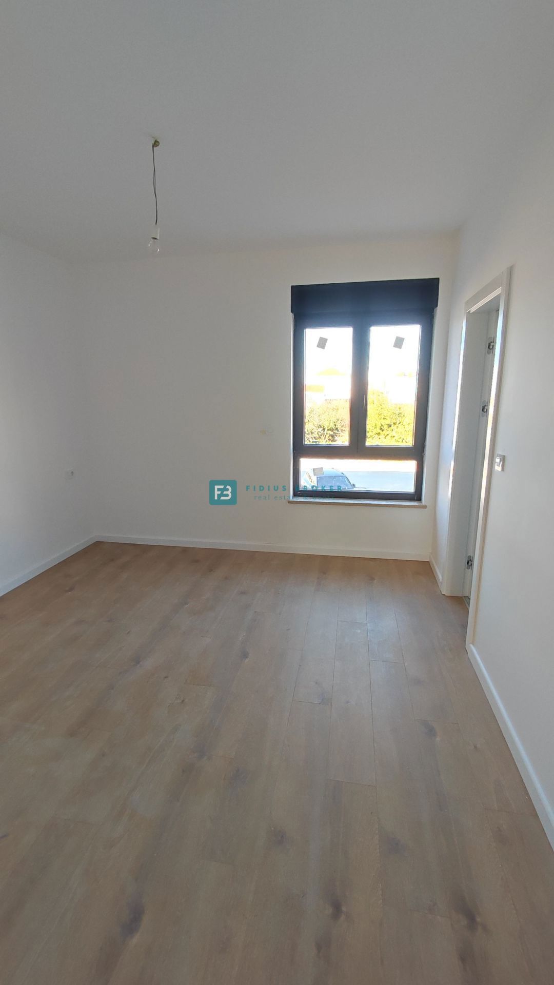 Appartement À vendre - ŠIBENSKO-KNINSKA TRIBUNJ
