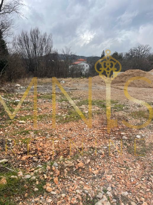 Terreno In vendita ČAVLE
