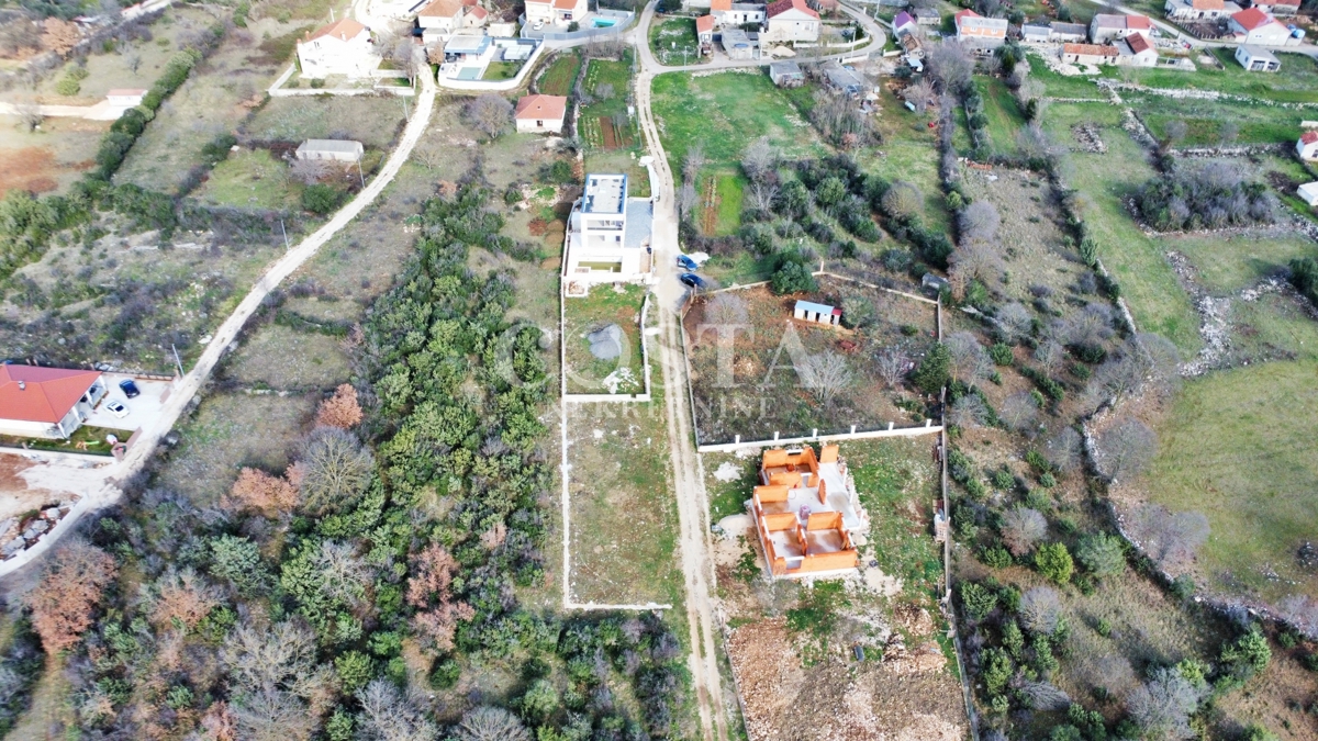Dom Na predaj - ZADARSKA POLIČNIK