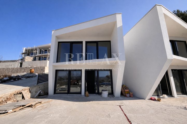 Dom Na predaj - Primorsko-goranska Crikvenica - foto 2/2