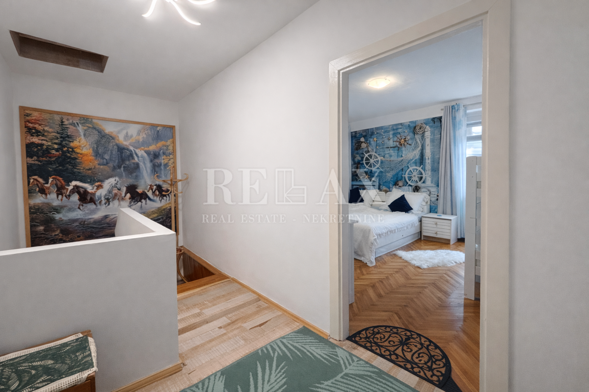 House For sale - PRIMORSKO-GORANSKA NOVI VINODOLSKI