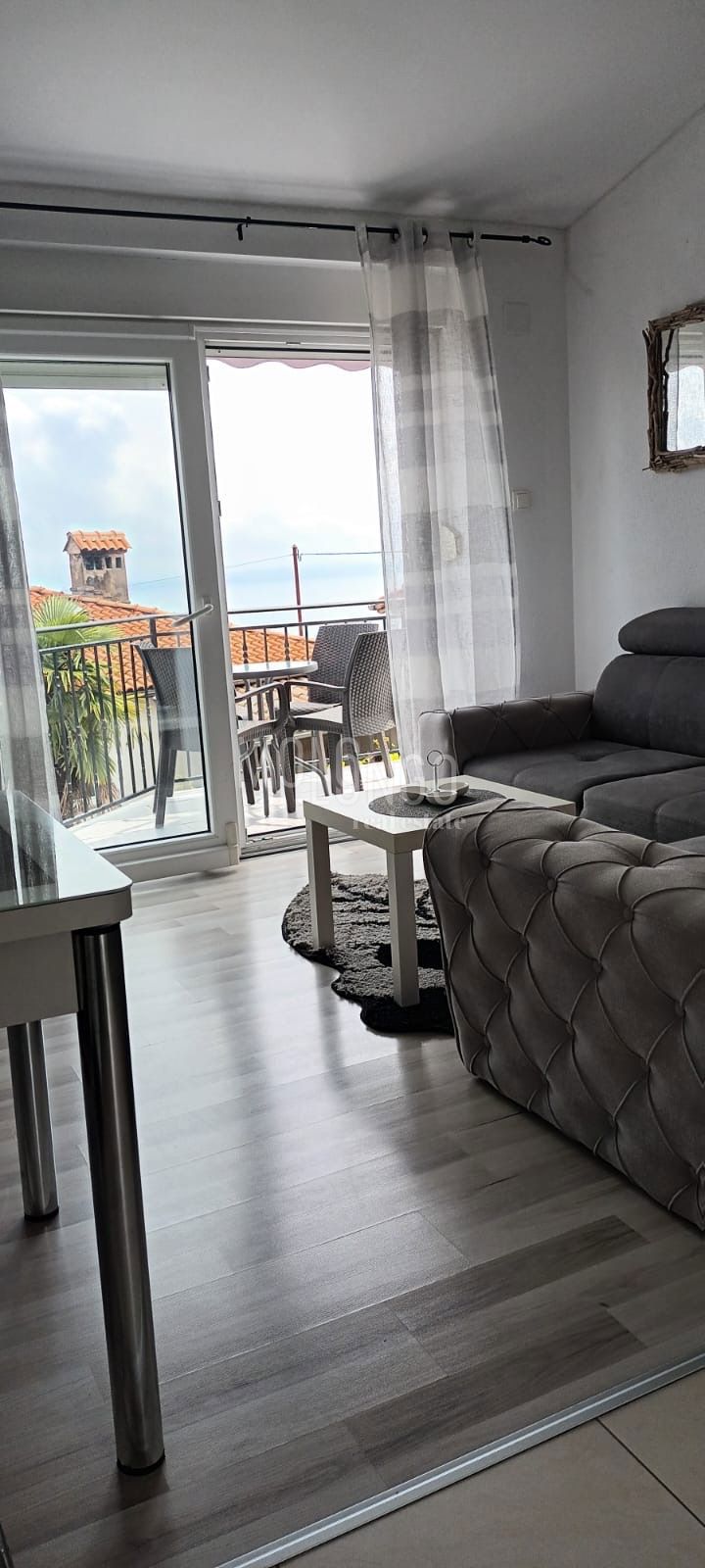 Flat For rent LOVRAN