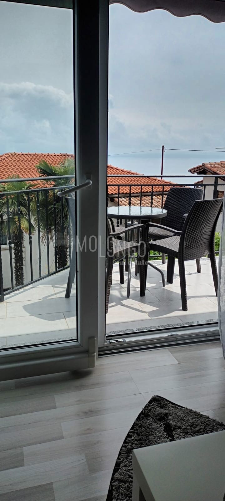 Flat For rent - PRIMORSKO-GORANSKA LOVRAN