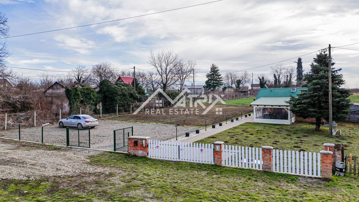 Kuća Na prodaju - OSJEČKO-BARANJSKA ERDUT