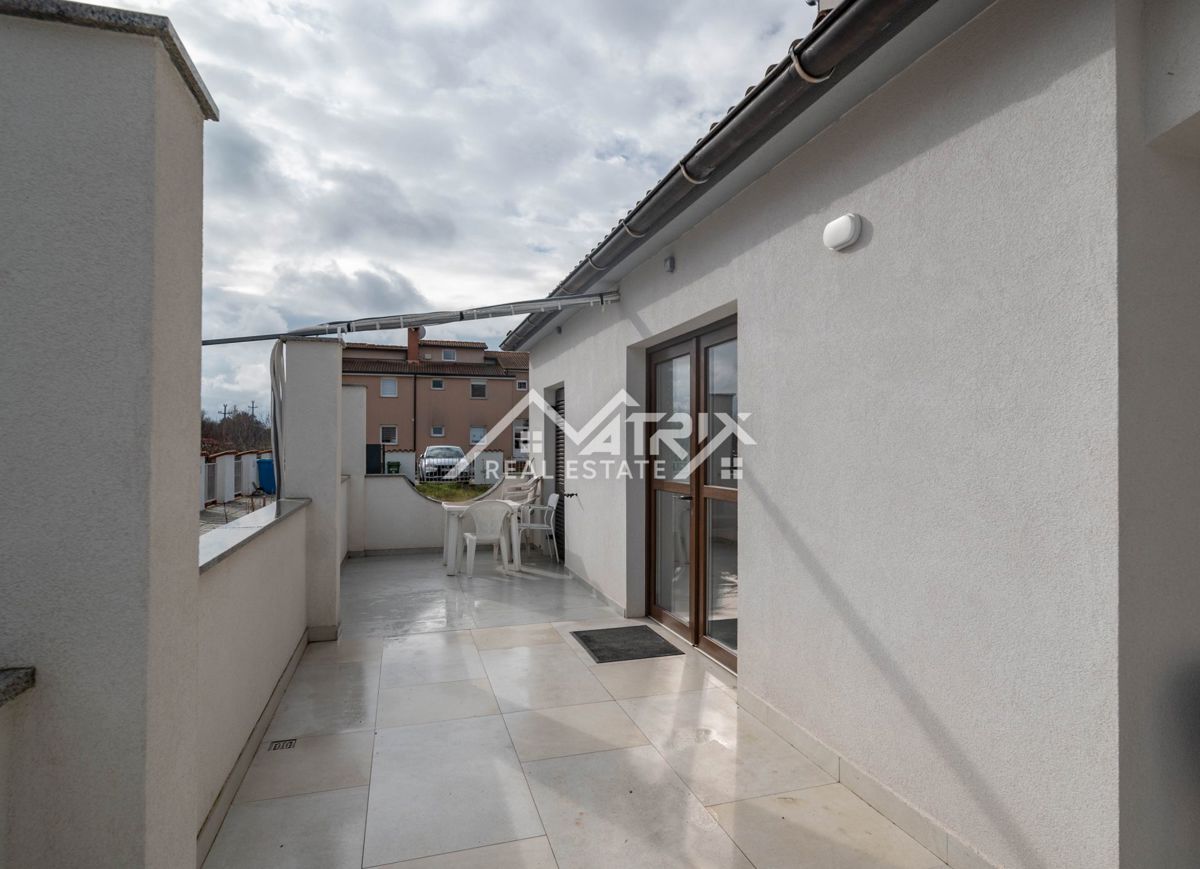 Apartmán Na predaj - ISTARSKA POREČ