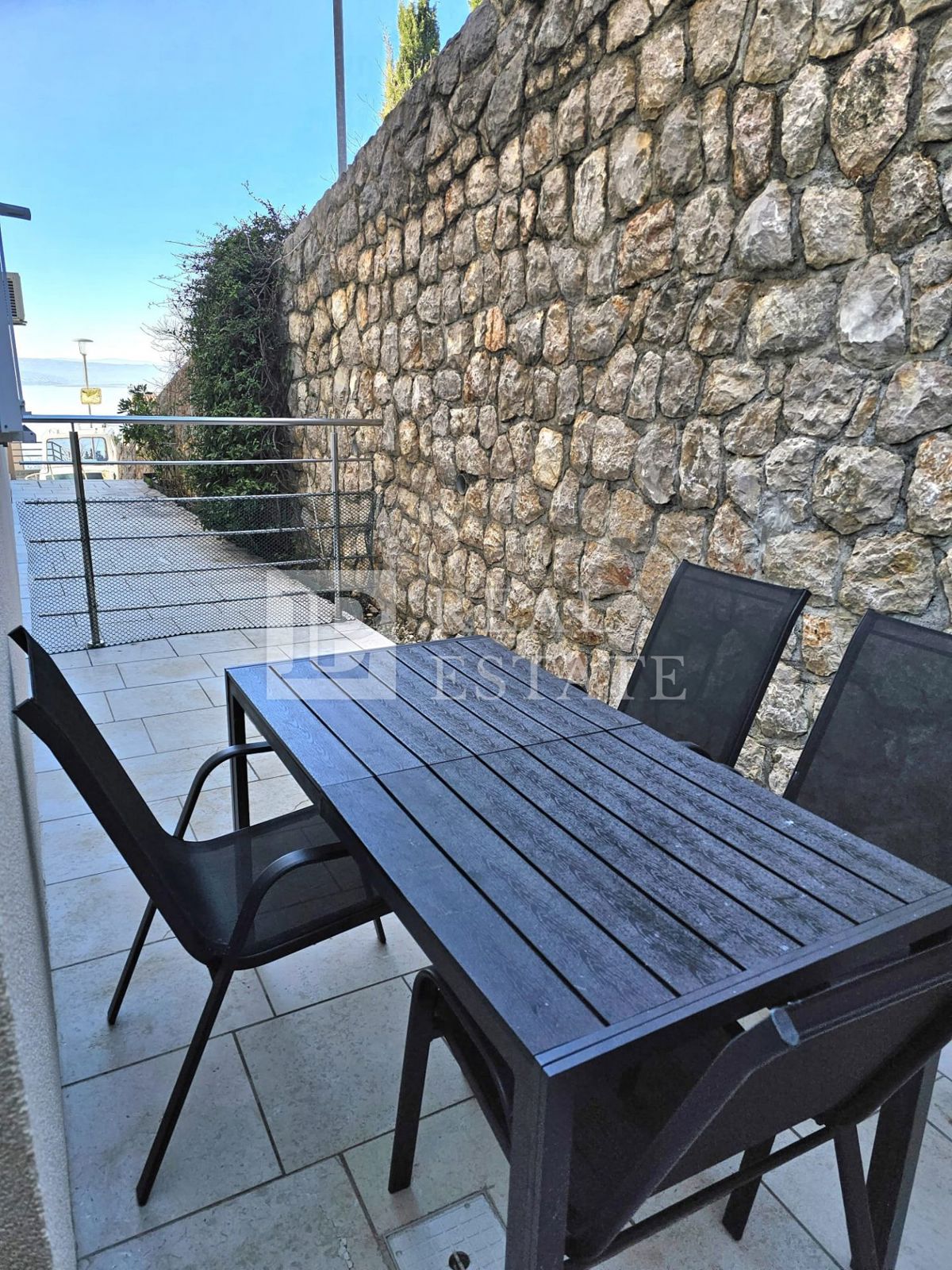 Appartamento In vendita - PRIMORSKO-GORANSKA CRIKVENICA