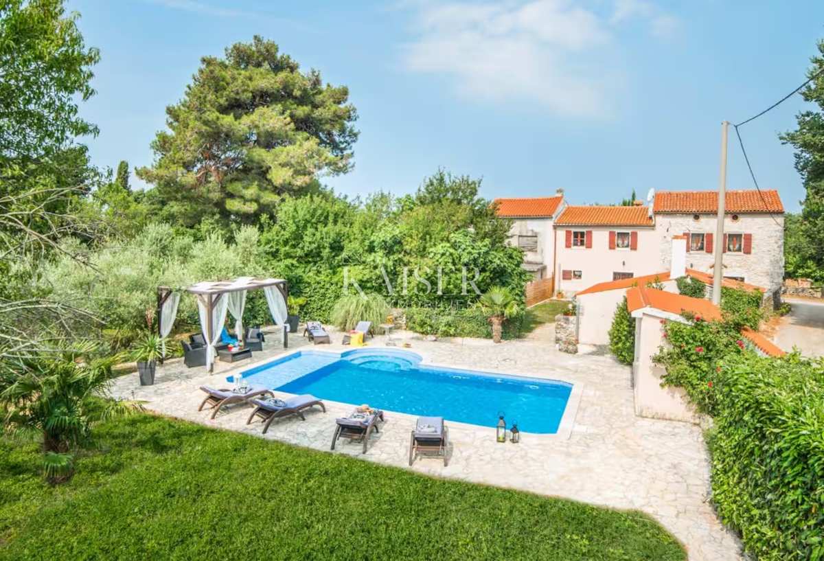 Haus Zu verkaufen - ISTARSKA MARČANA