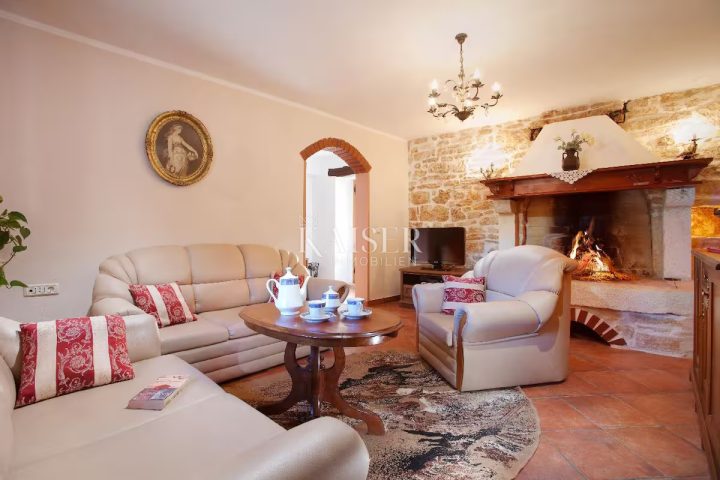 Casa in vendita 180 m² – Marčana
