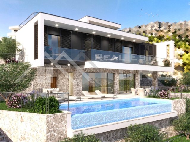 Kuća na prodaju 253 m² – Omiš