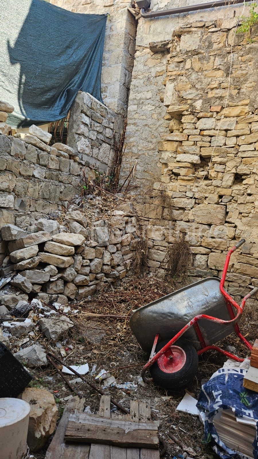 Haus Zu verkaufen - SPLITSKO-DALMATINSKA KAŠTELA