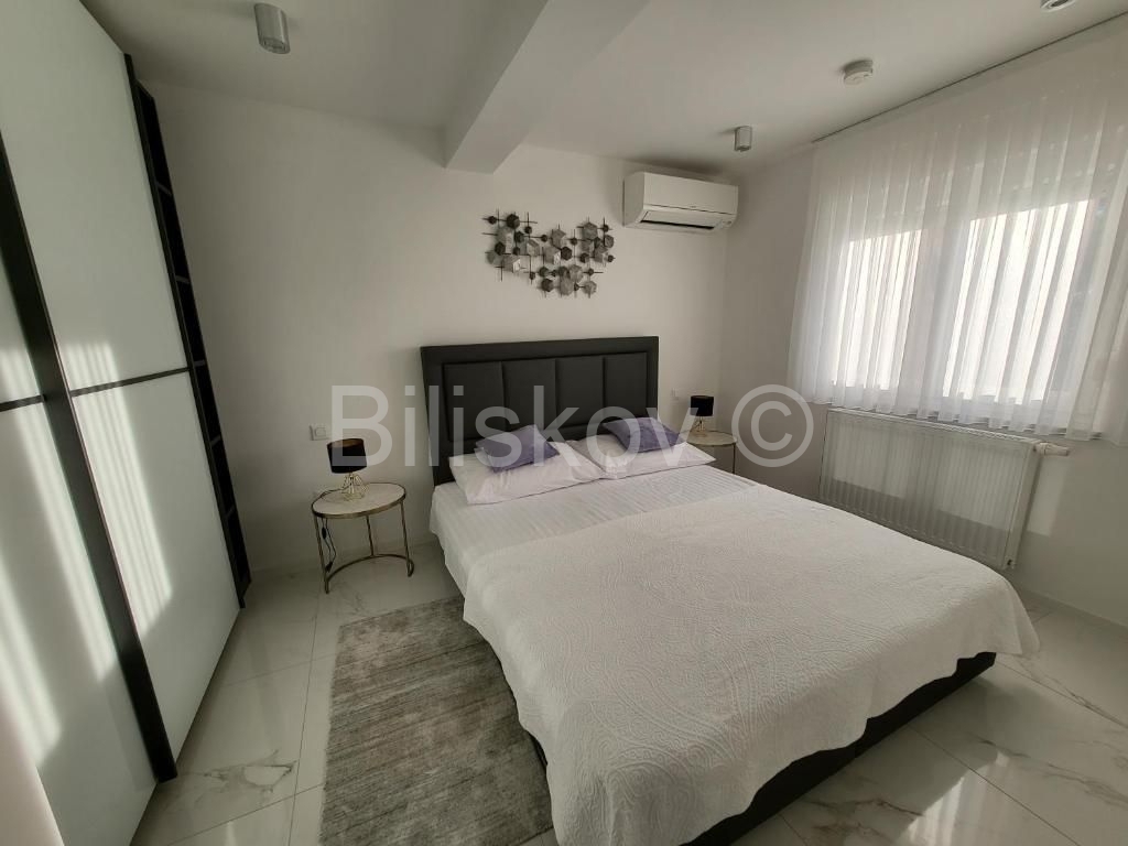 Casa In vendita - PRIMORSKO-GORANSKA CRIKVENICA