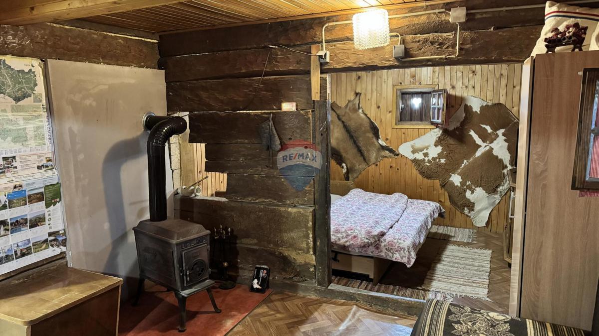 Hiša Na predaj - KRAPINSKO-ZAGORSKA TUHELJ
